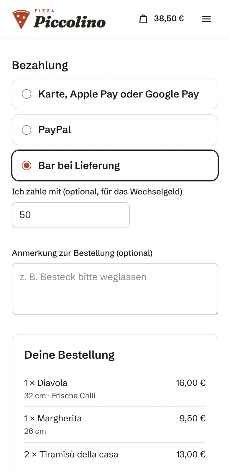 Kasse mit Bezahlung per Karte, Apple Pay, PayPal oder bar